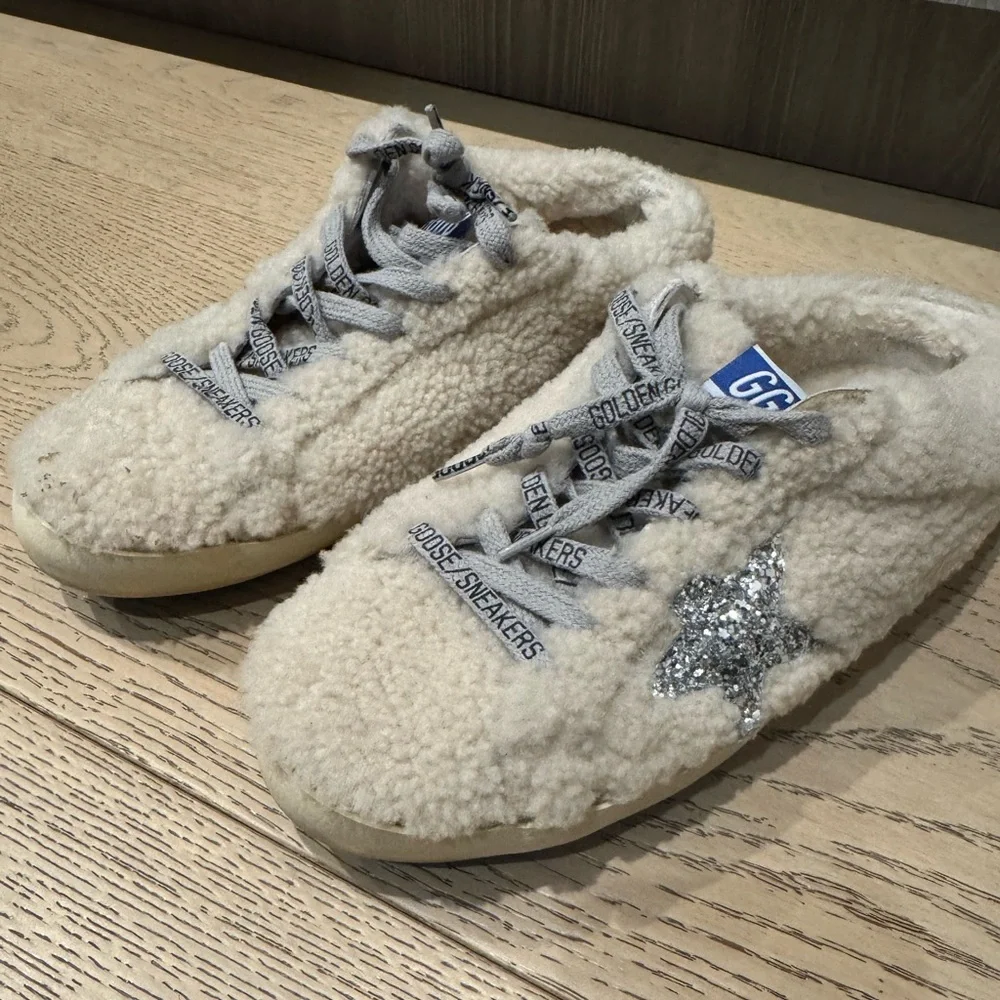 Golden Goose Beige Sherpa Sneakers with Silver Glitter Star - Picture 2 of 6